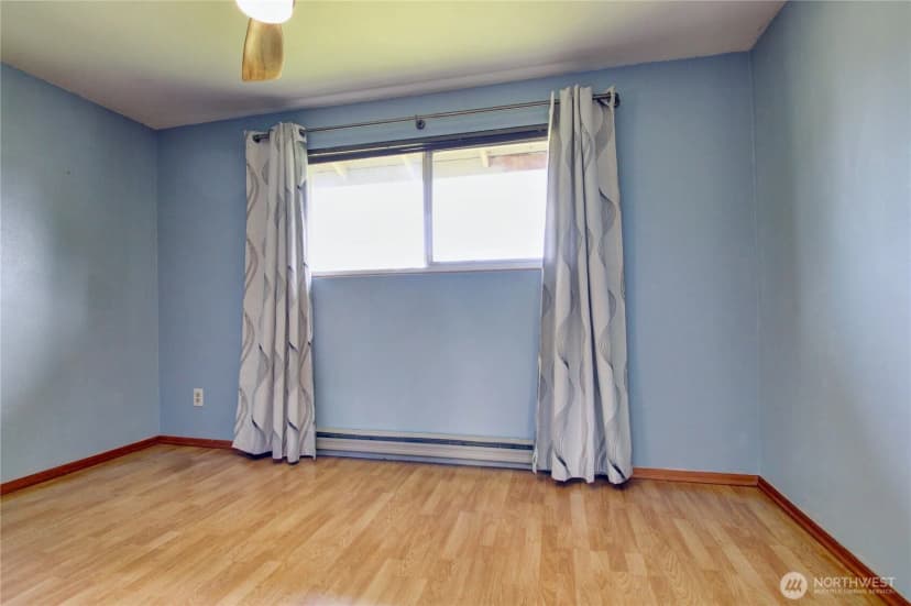 Property photo for 908 S 20th, Mount Vernon photo 11
