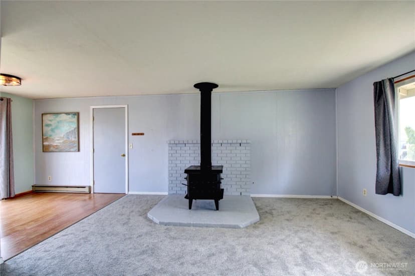 Property photo for 908 S 20th, Mount Vernon photo 3