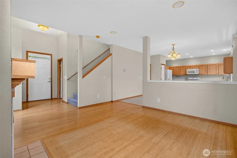 Property photo for 15106 48th Avenue Se, Everett photo 6