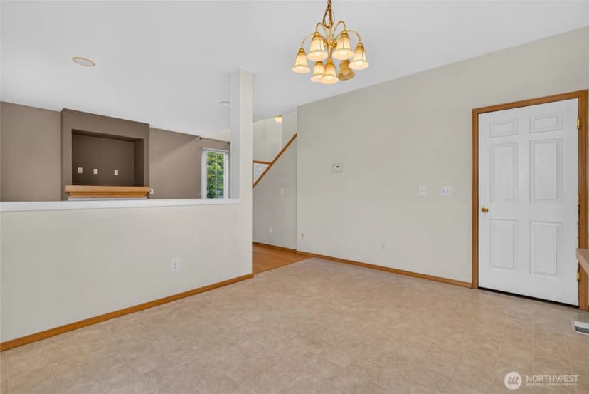 Property photo for 15106 48th Avenue Se, Everett photo 10