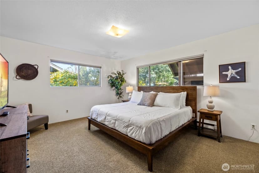 Property photo for 8252 Beach Way Drive, Blaine photo 17