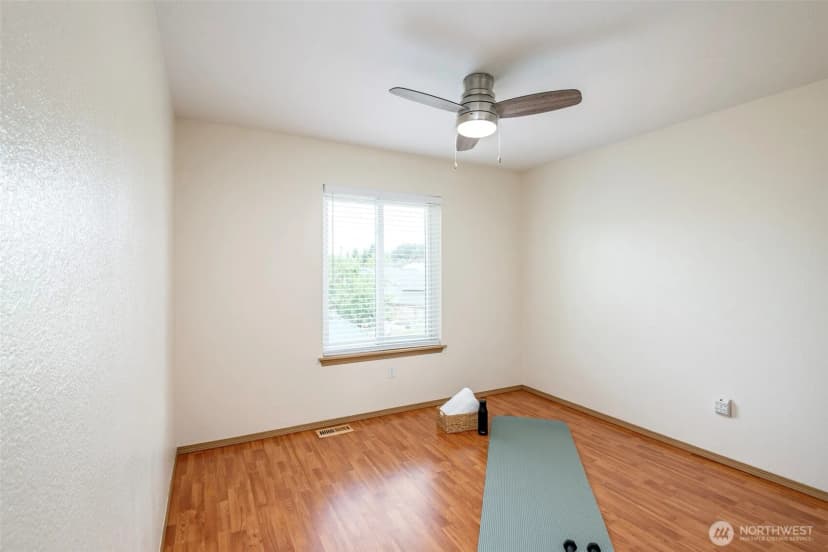 Property photo for 10428 Brighton Street Se, Yelm photo 17