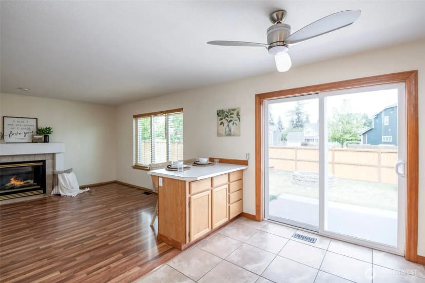 Property photo for 10428 Brighton Street Se, Yelm photo 9