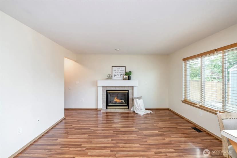 Property photo for 10428 Brighton Street Se, Yelm photo 11