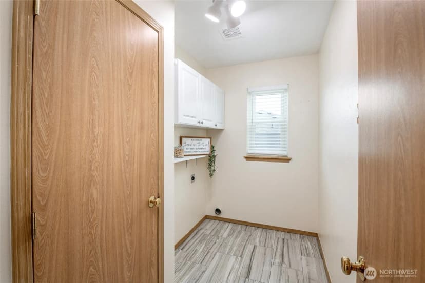 Property photo for 10428 Brighton Street Se, Yelm photo 16