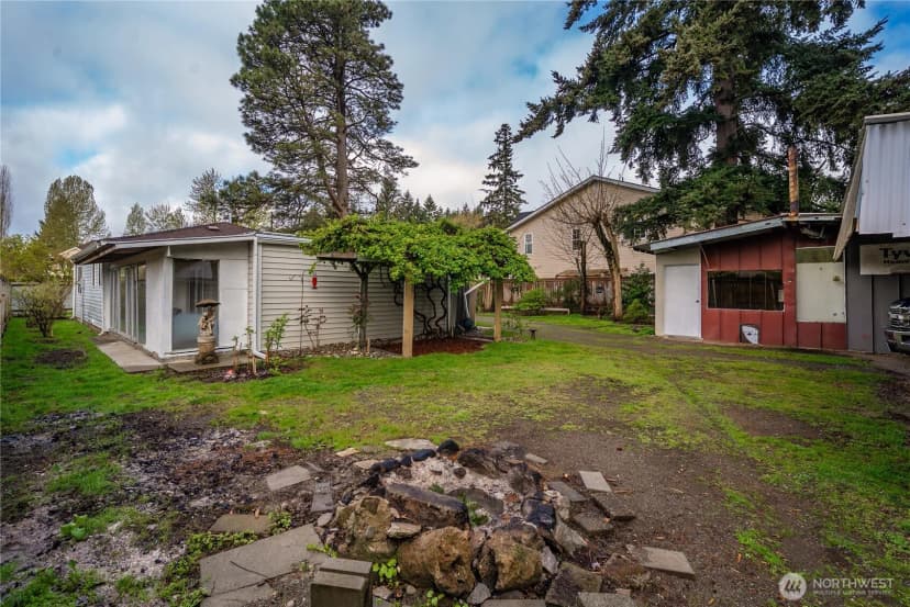 Property photo for 25460 111th Avenue Se, Kent photo 36