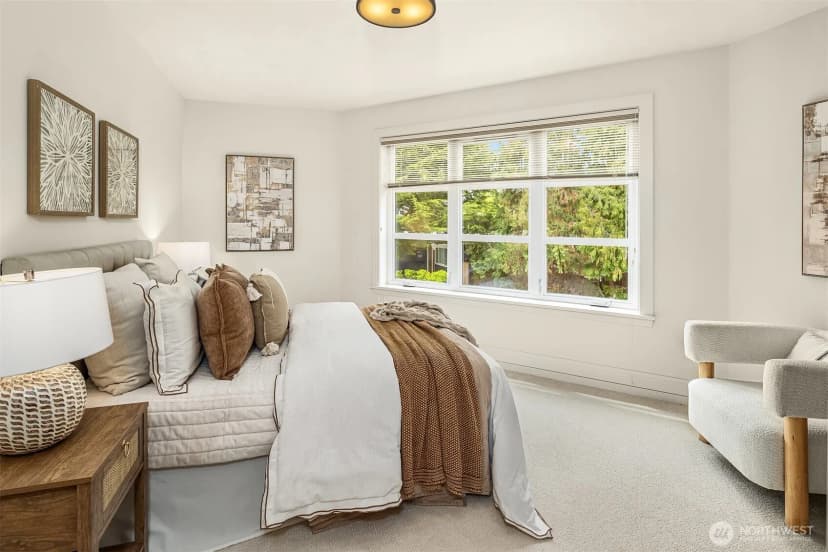 Property photo for 3215 W Lynn Street, Seattle photo 17