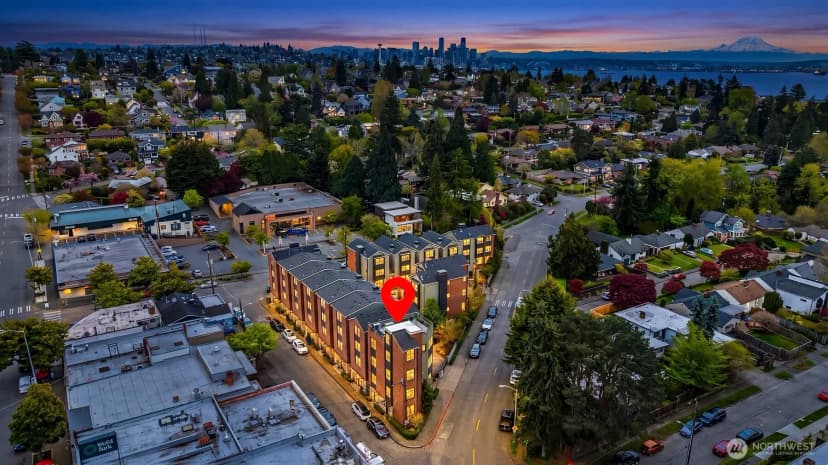 Property photo for 3215 W Lynn Street, Seattle photo 39