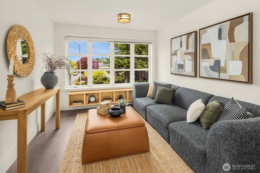 Property photo for 3215 W Lynn Street, Seattle photo 15
