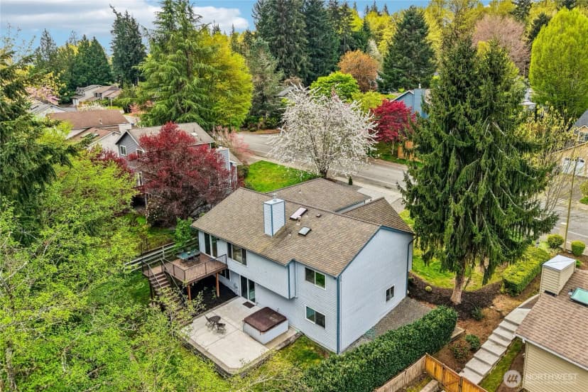 Property photo for 10816 183rd Avenue Ne, Redmond photo 13
