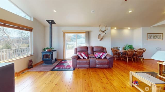 Property photo for 1811 Pine Creek, Tonasket photo 5