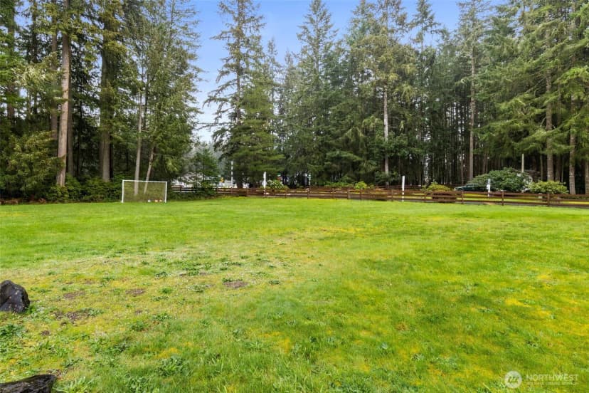Property photo for 1919 Se Richmond Lane, Port Orchard photo 29