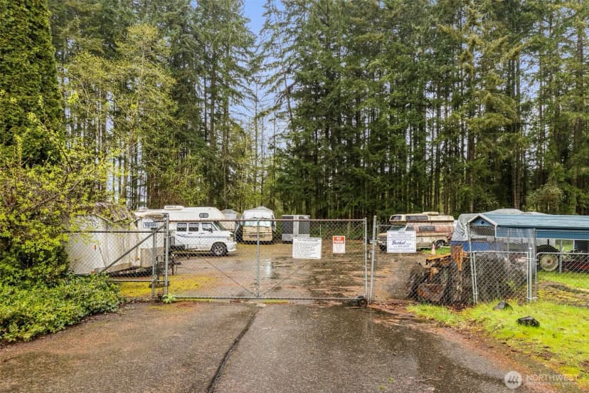 Property photo for 1919 Se Richmond Lane, Port Orchard photo 36