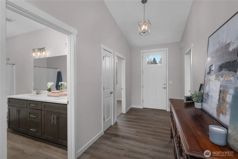 Property photo for 903 Cody Street Se, Rainier photo 10