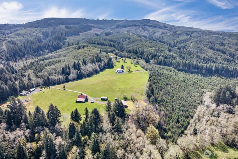 Property photo for 26 Dodge Meadow Drive, Cathlamet photo 37