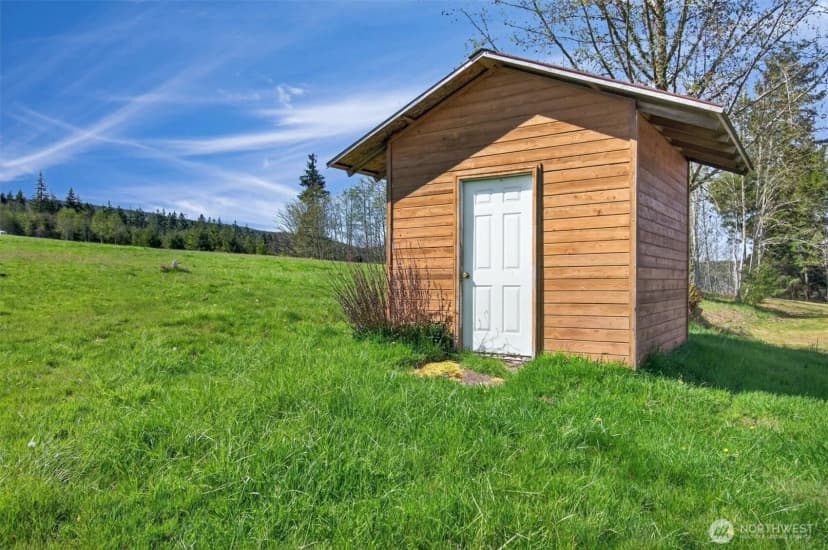 Property photo for 26 Dodge Meadow Drive, Cathlamet photo 33