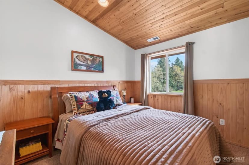 Property photo for 26 Dodge Meadow Drive, Cathlamet photo 12
