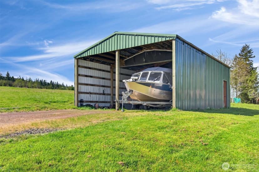 Property photo for 26 Dodge Meadow Drive, Cathlamet photo 34