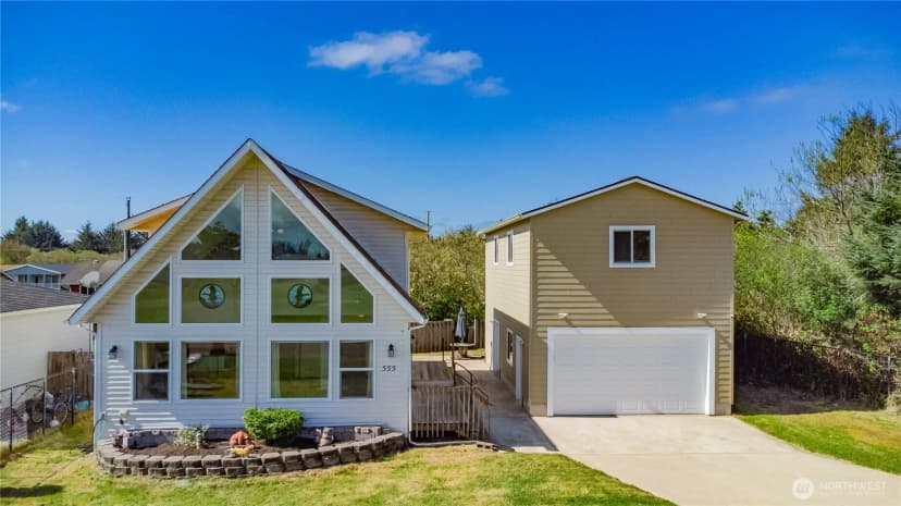Property photo for 555 Ensign Avenue Nw, Ocean Shores