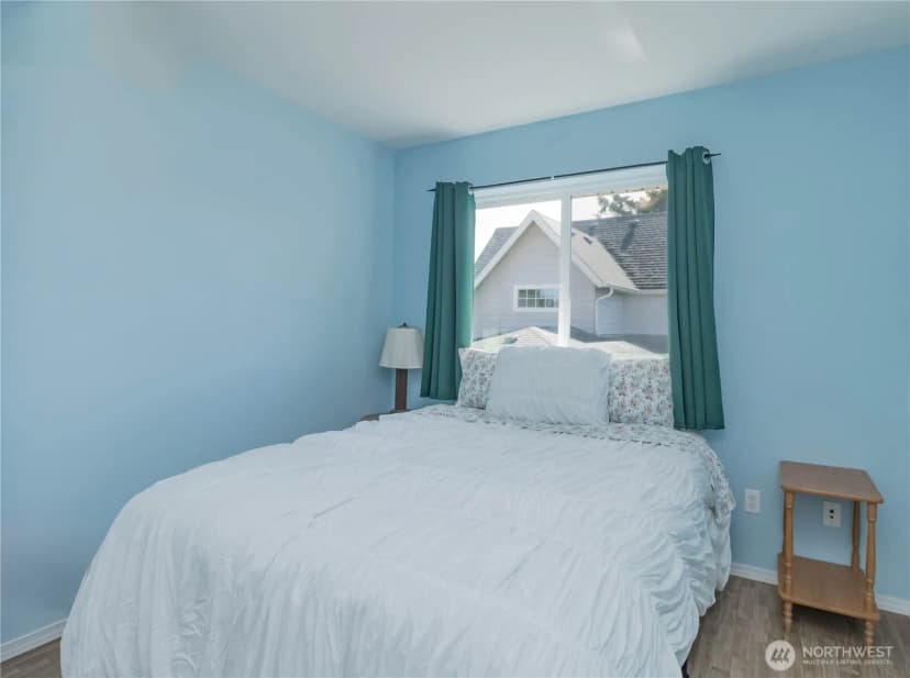 Property photo for 555 Ensign Avenue Nw, Ocean Shores photo 20