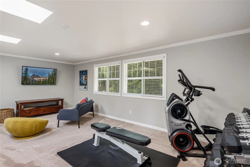 Property photo for 703 245th Place Ne, Sammamish photo 20