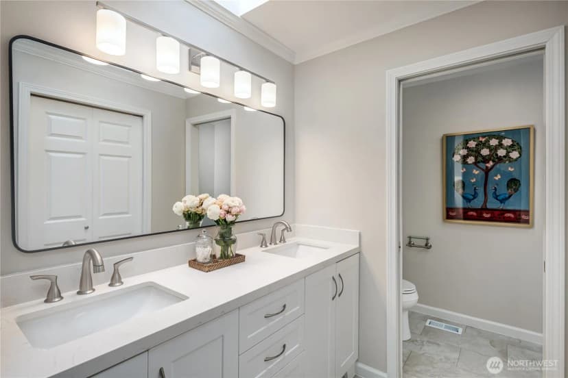 Property photo for 703 245th Place Ne, Sammamish photo 27