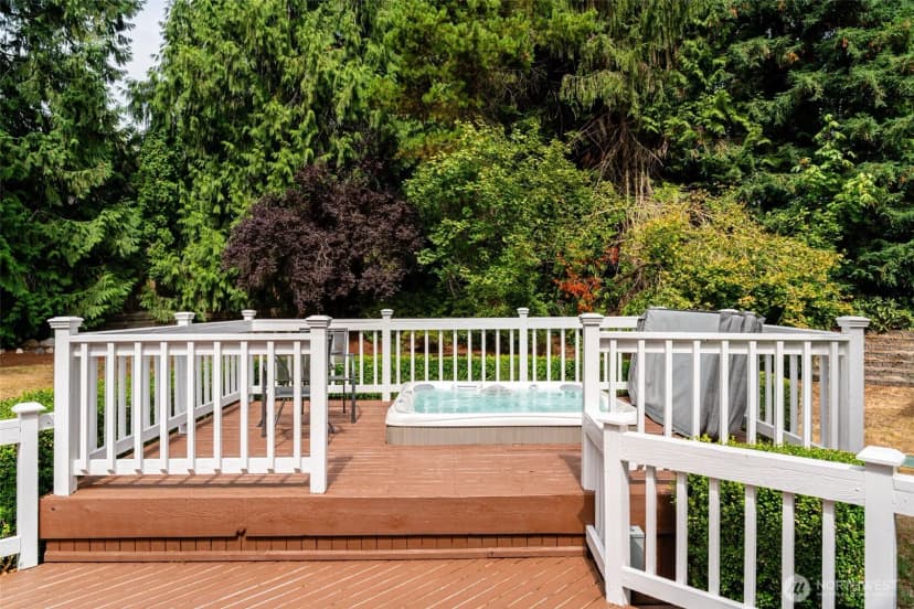 Property photo for 703 245th Place Ne, Sammamish photo 34