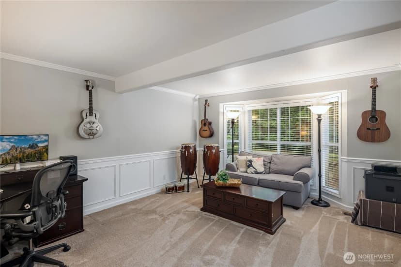Property photo for 703 245th Place Ne, Sammamish photo 10