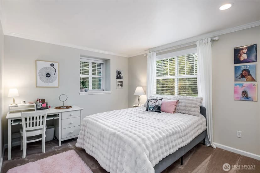 Property photo for 703 245th Place Ne, Sammamish photo 23