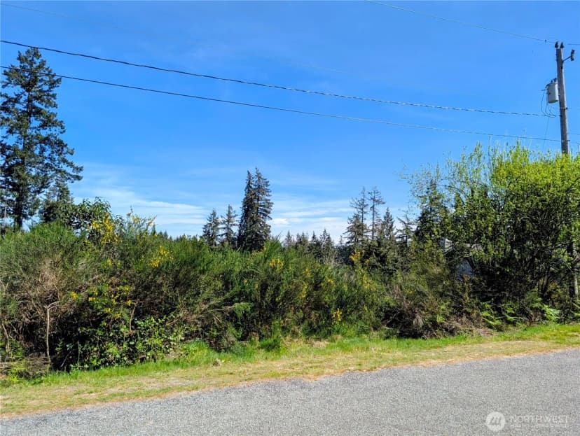 Property photo for 2501 195th Avenue Sw, Lakebay