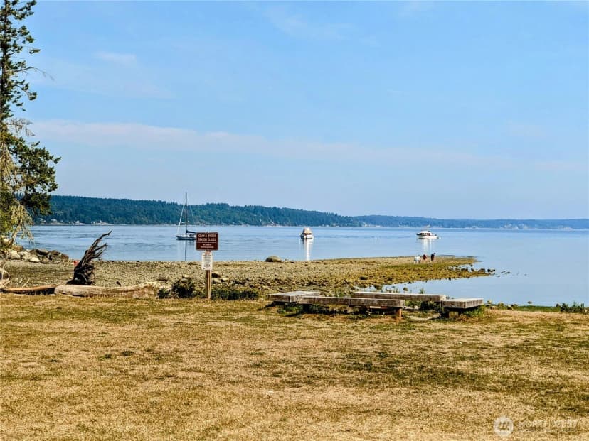 Property photo for 2501 195th Avenue Sw, Lakebay photo 21