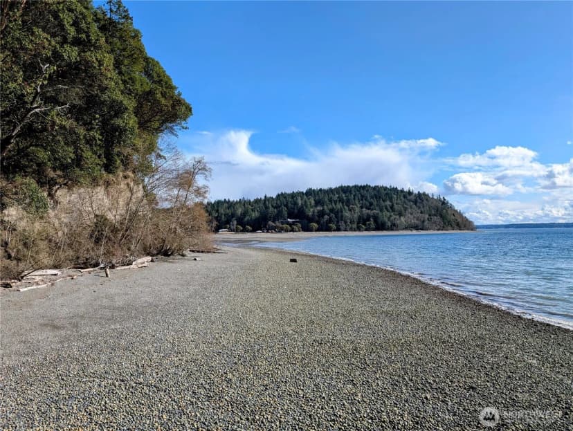 Property photo for 2501 195th Avenue Sw, Lakebay photo 12