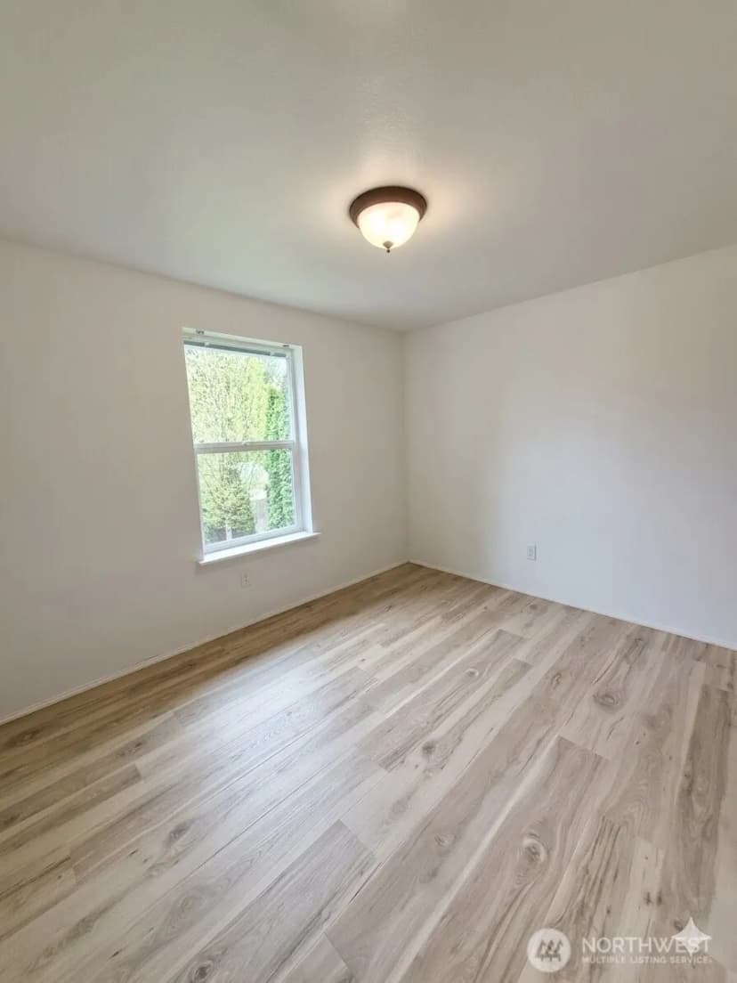 Property photo for 7195 E Stanley Lane, Port Orchard photo 11