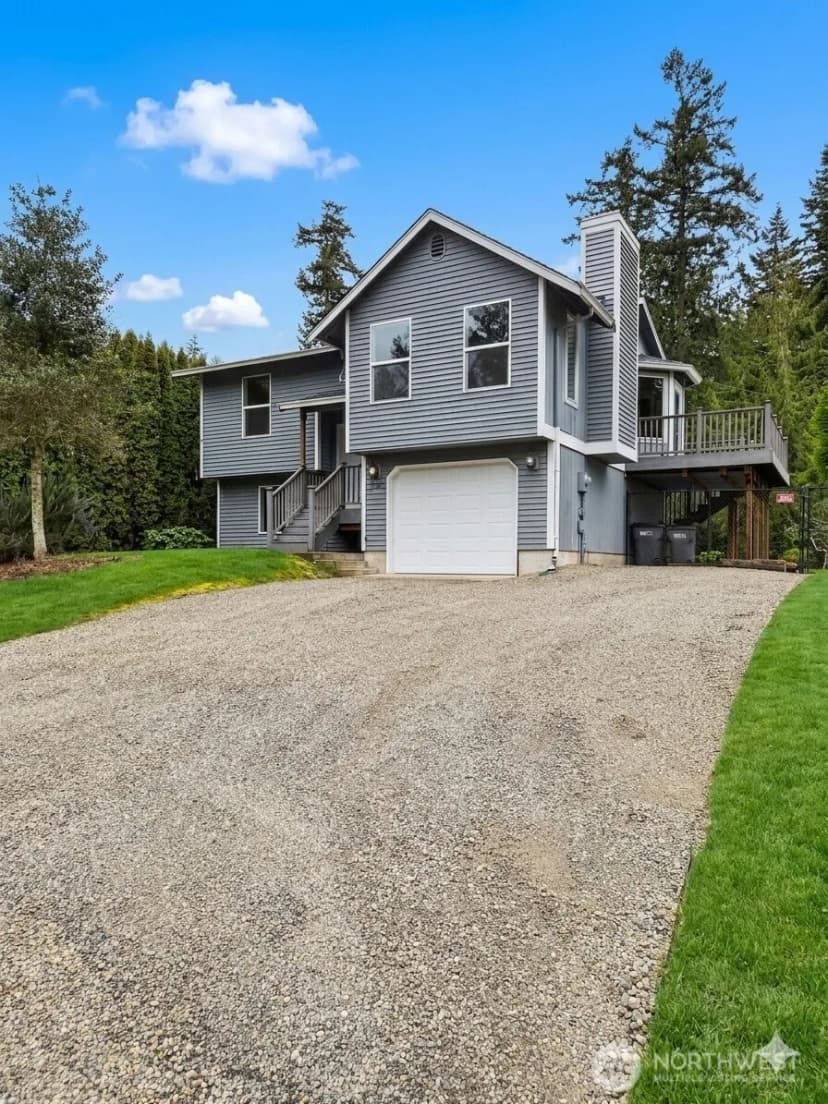 Property photo for 7195 E Stanley Lane, Port Orchard photo 2