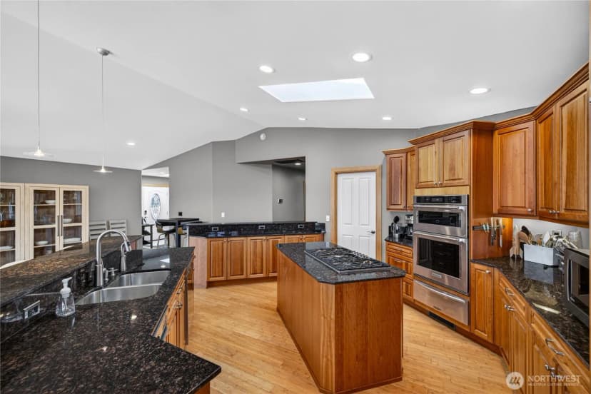 Property photo for 5309 Doon Way, Anacortes photo 15