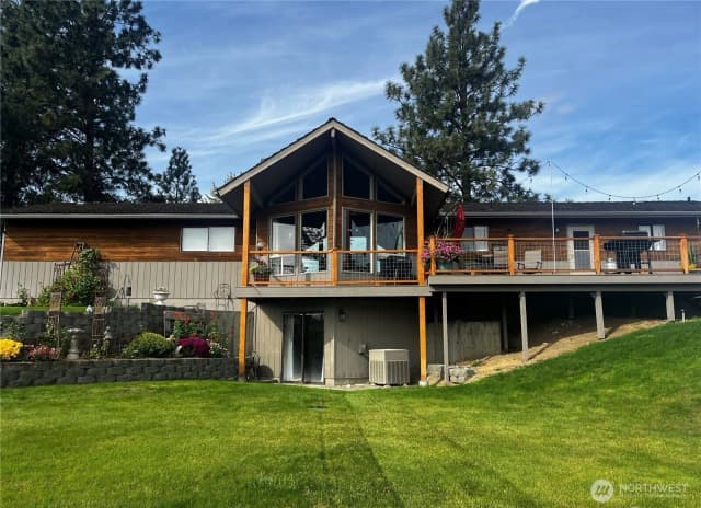 Property photo for 8 Mundinger Lane, Omak