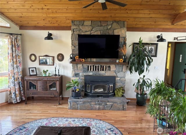 Property photo for 8 Mundinger Lane, Omak photo 5