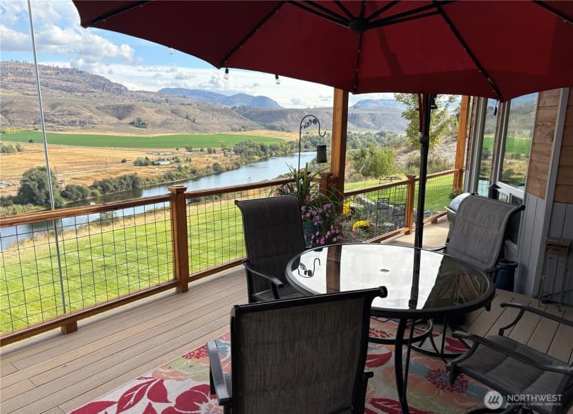 Property photo for 8 Mundinger Lane, Omak photo 29