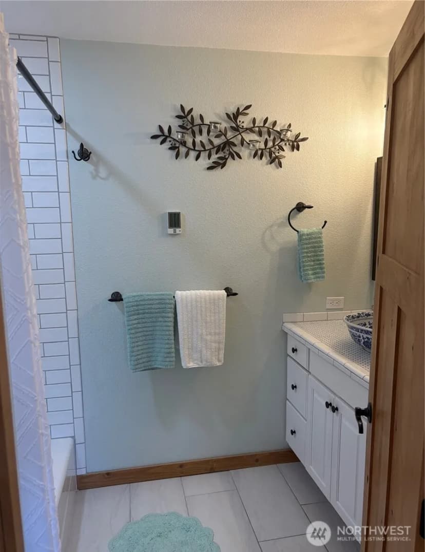 Property photo for 8 Mundinger Lane, Omak photo 18