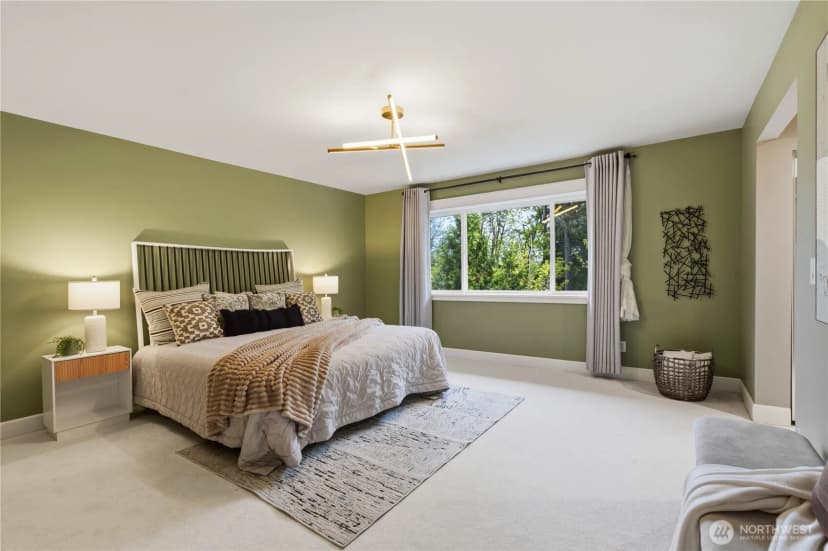 Property photo for 372 Wilderness Peak Drive Nw, Issaquah photo 18