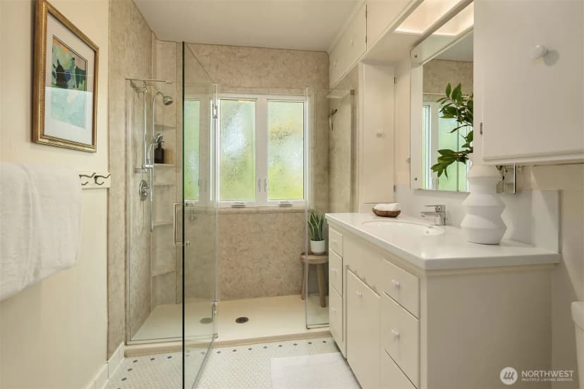 Property photo for 412 36th Avenue, Seattle photo 22