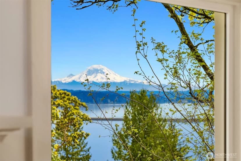 Property photo for 412 36th Avenue, Seattle photo 6