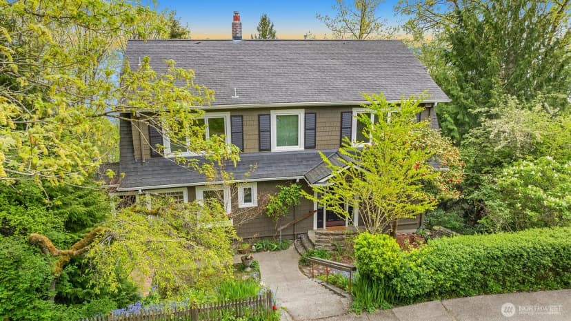 Property photo for 412 36th Avenue, Seattle