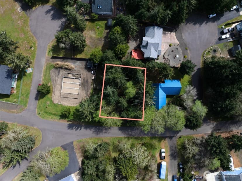 Property photo for 336 Lake Bay Loop Se, Ocean Shores
