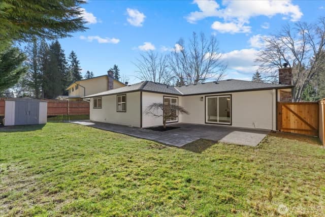 Property photo for 10210 163rd Avenue Ne, Redmond photo 2