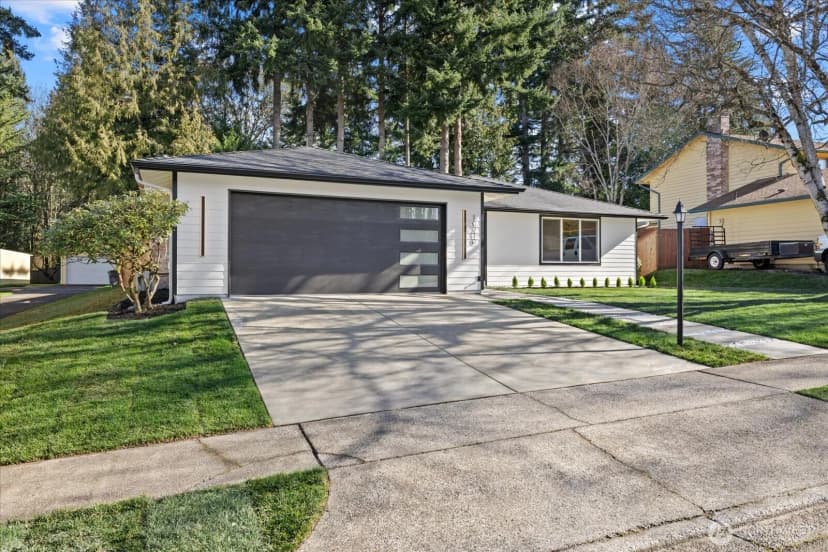 Property photo for 10210 163rd Avenue Ne, Redmond photo 8
