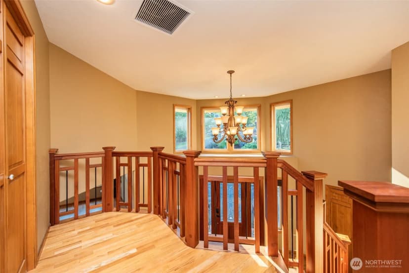 Property photo for 721 Sunset Heights Drive, Port Angeles photo 23