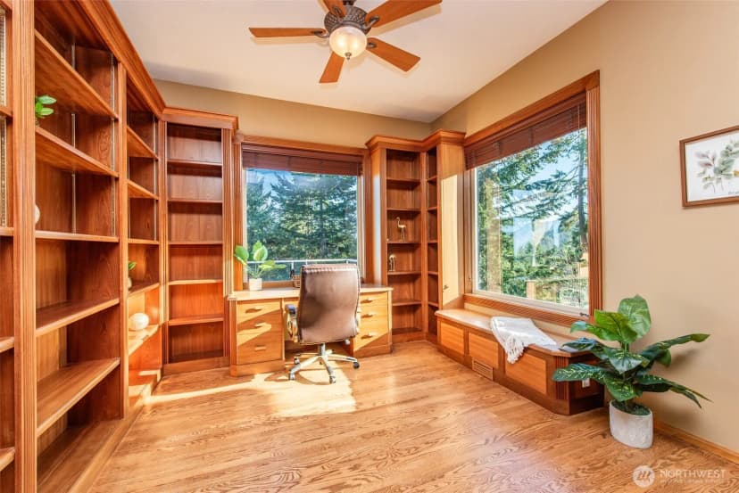 Property photo for 721 Sunset Heights Drive, Port Angeles photo 12