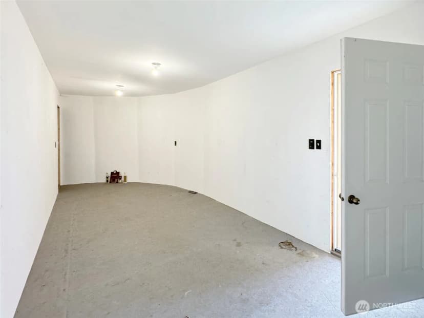Property photo for 721 Sunset Heights Drive, Port Angeles photo 39