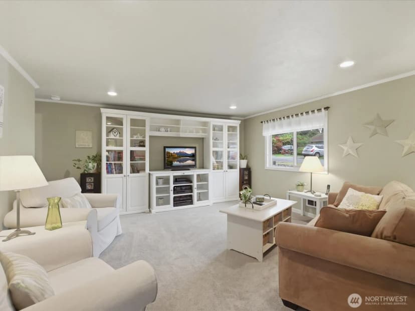 Property photo for 5907 227th Street Sw, Mountlake Terrace photo 13